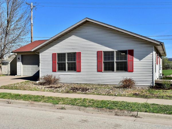 760 Jimmy Carter Place , Winona, MN 55987