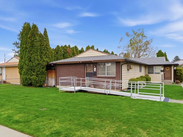 7018 / 7020 N Wiscomb St, Spokane, WA 99208