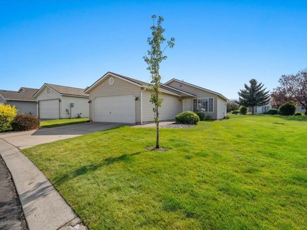 23012 E Oldenburg Ln, Liberty Lake, WA 99019