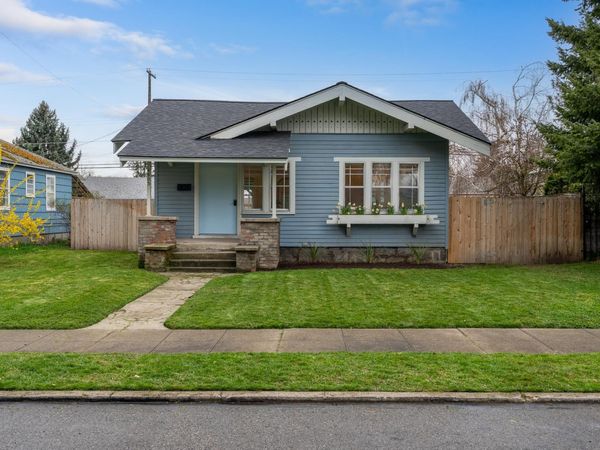 4803 N Adams St, Spokane, WA 99203