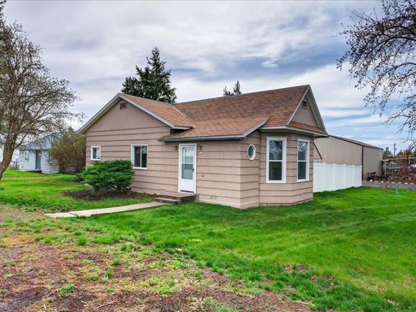 707 Lincoln St, Davenport, WA 99122