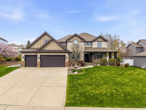 17205 E Morningside Ln, Spokane, WA 99016