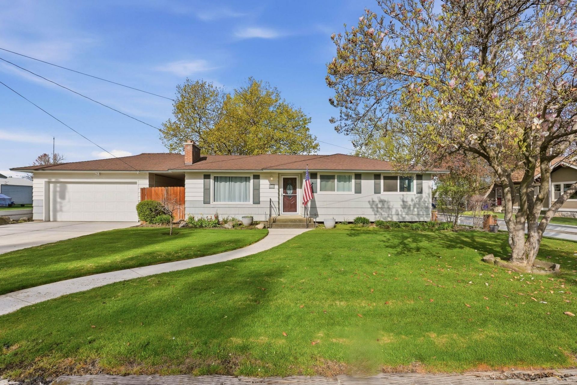 601 N Farr Rd, Spokane, WA 99206 Main Photo