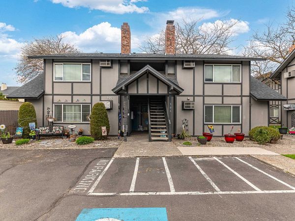 306 E Weile Ave, Spokane, WA 99208