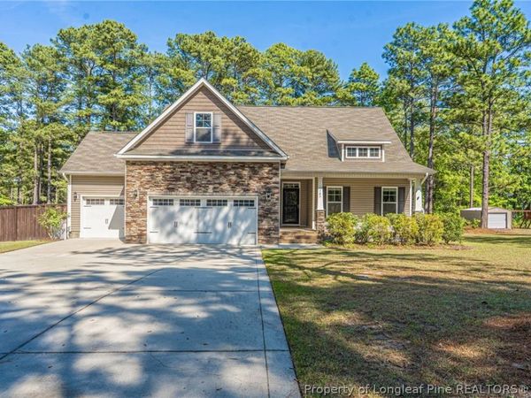 103 Laurel Oak Lane, Pinebluff, NC 28373