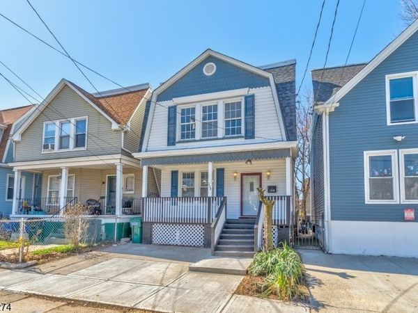 208 N 11Th St, Newark, NJ 07107