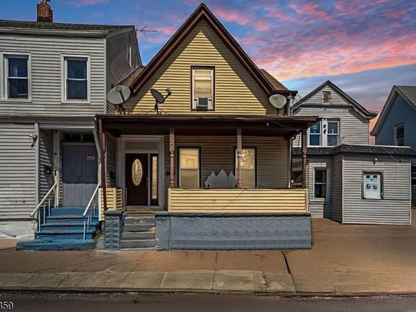 94 Manchester Ave, Paterson, NJ 07502