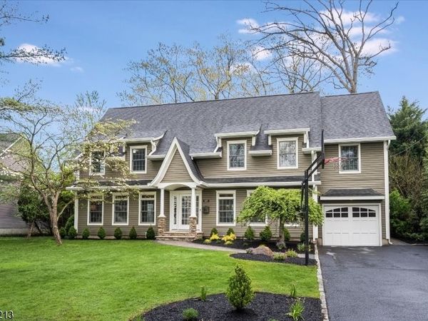 147 Winslow Ter, Glen Rock, NJ 07452