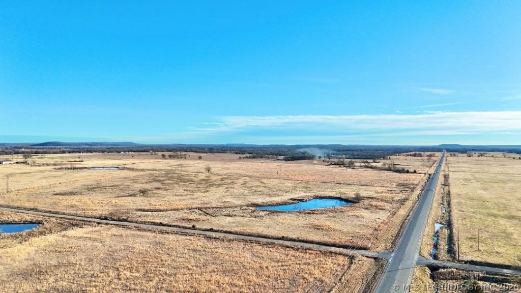 Rural Route, Whitefield, OK 74472 Main Photo