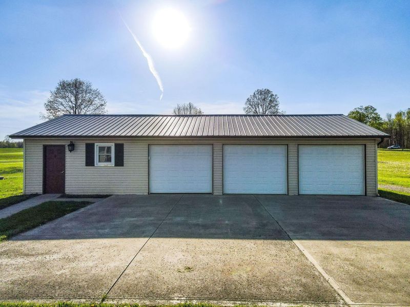 1989 Marion Road NW, Utica, OH 43080 Photo 30