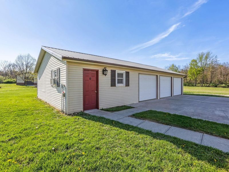 1989 Marion Road NW, Utica, OH 43080 Photo 31