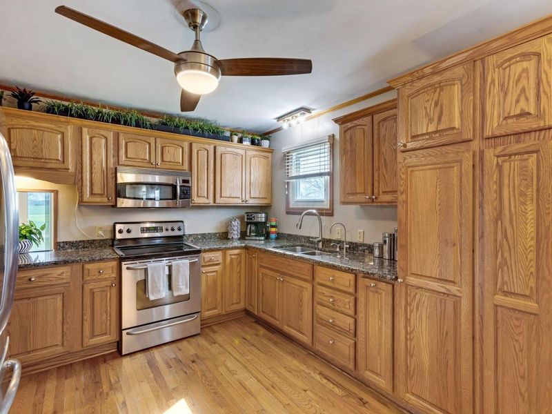 1989 Marion Road NW, Utica, OH 43080 Photo 4