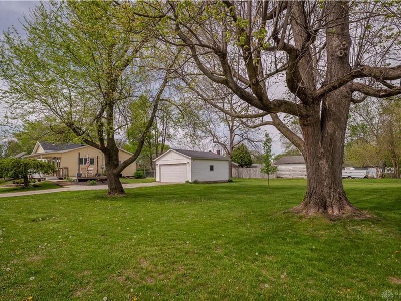 102 N Monroe Street, Christiansburg, OH 45389 Photo 28