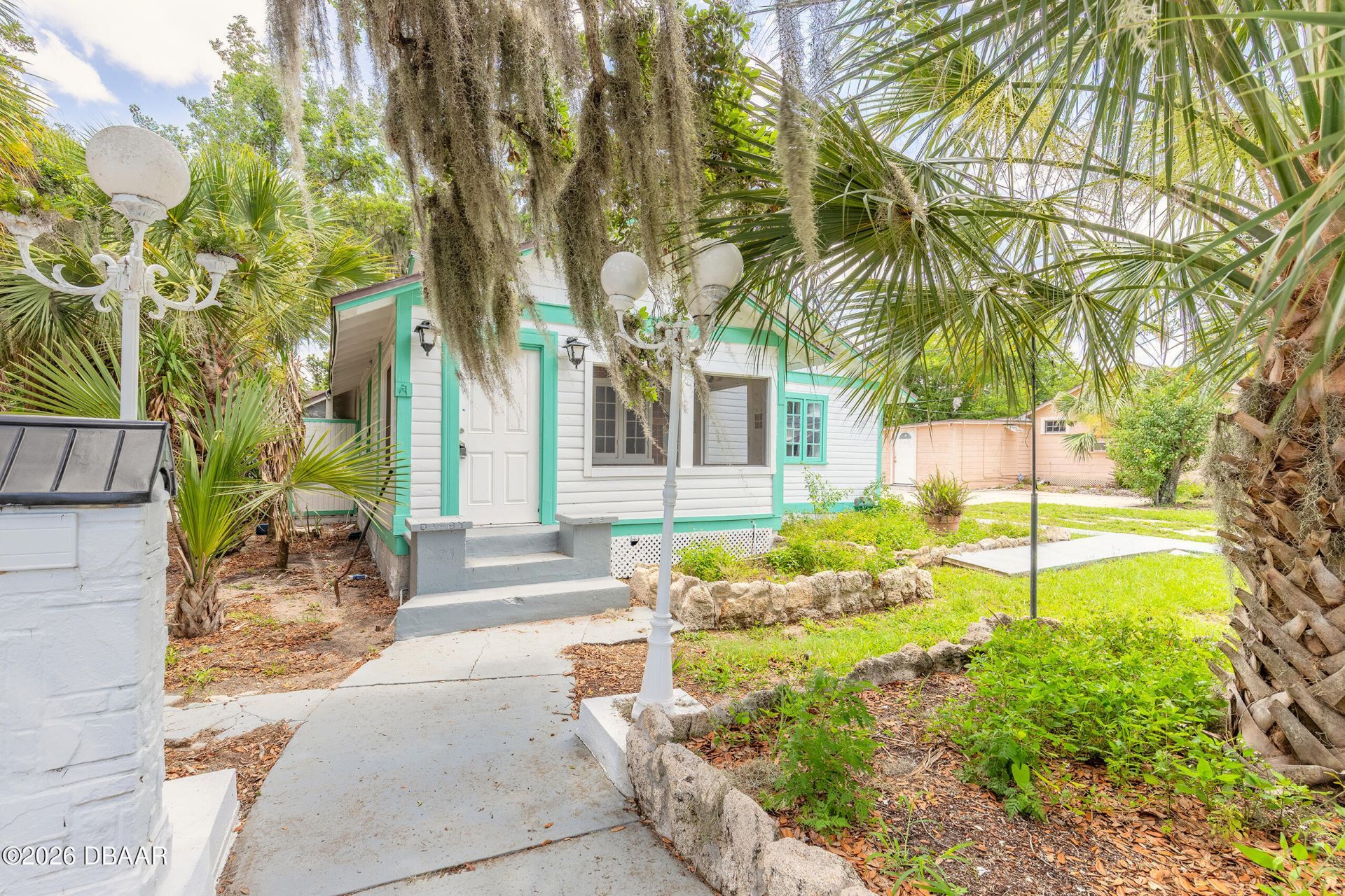 319/323 Taylor Avenue, Daytona Beach, FL 32114 Main Photo