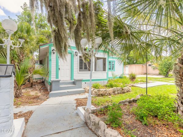 319/323 Taylor Avenue, Daytona Beach, FL 32114