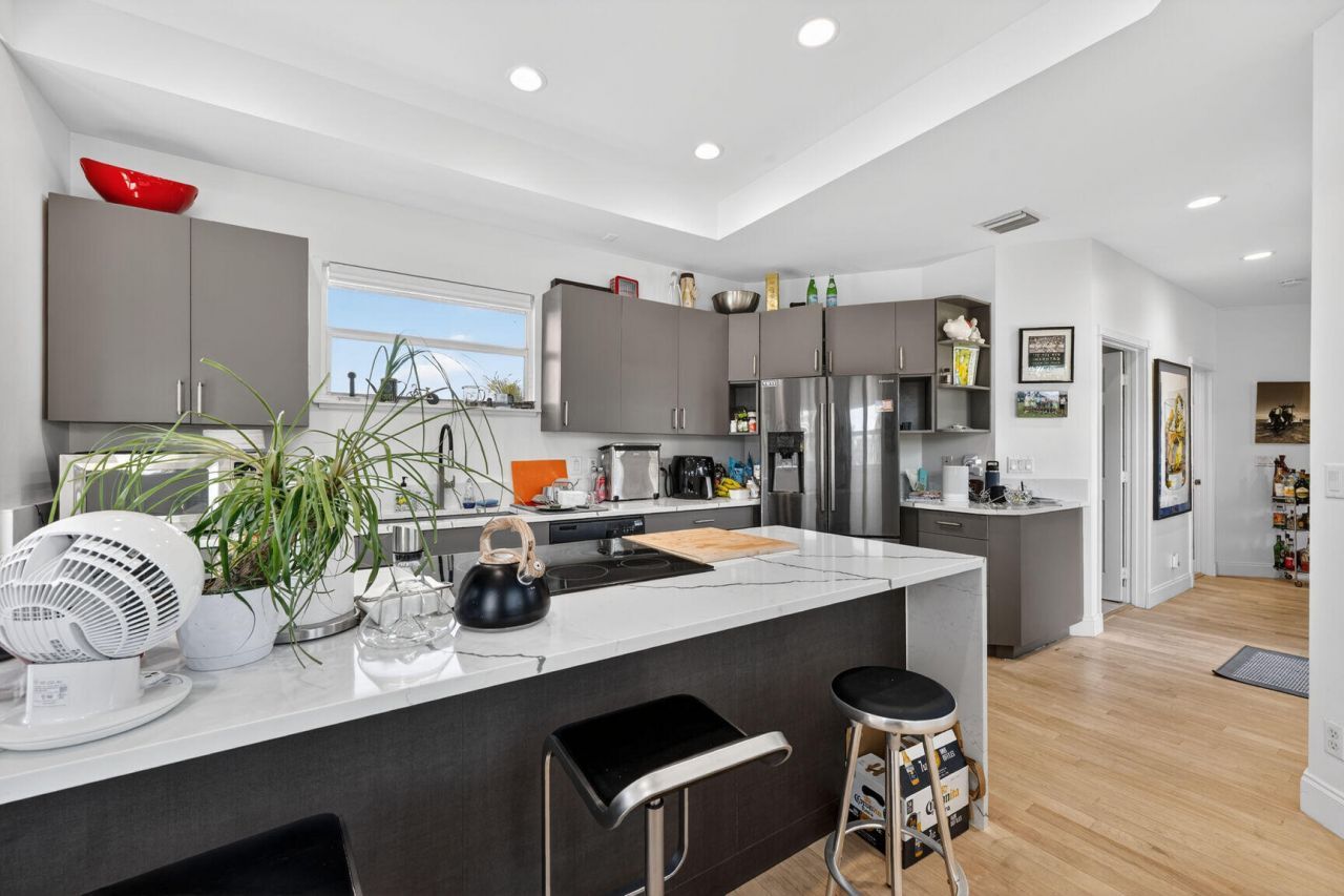 21 Oceanview Drive, Unit C, Ocean Ridge, FL 33435 Photo