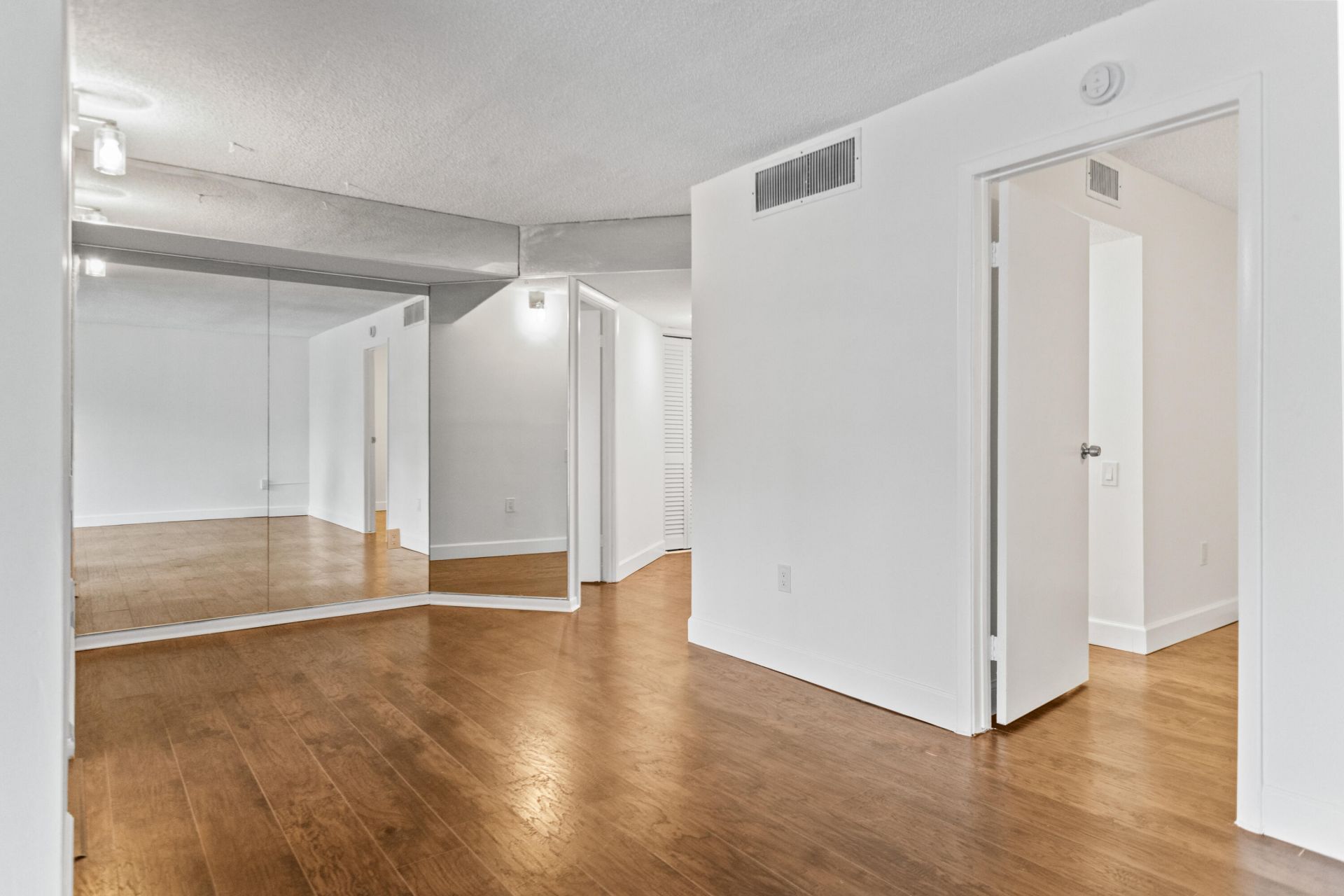 9091 Lime Bay Boulevard, Unit 210, Tamarac, FL 33321 Photo