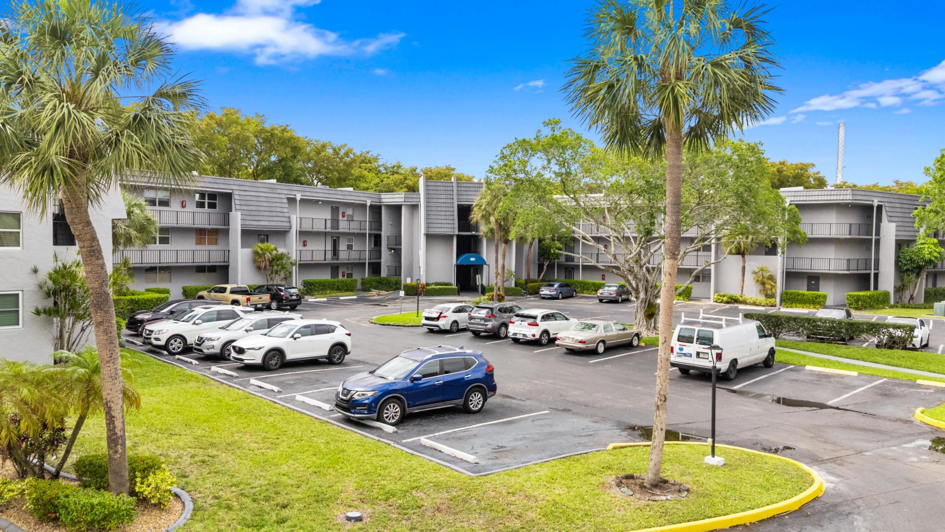 9091 Lime Bay Boulevard, Unit 210, Tamarac, FL 33321 Photo