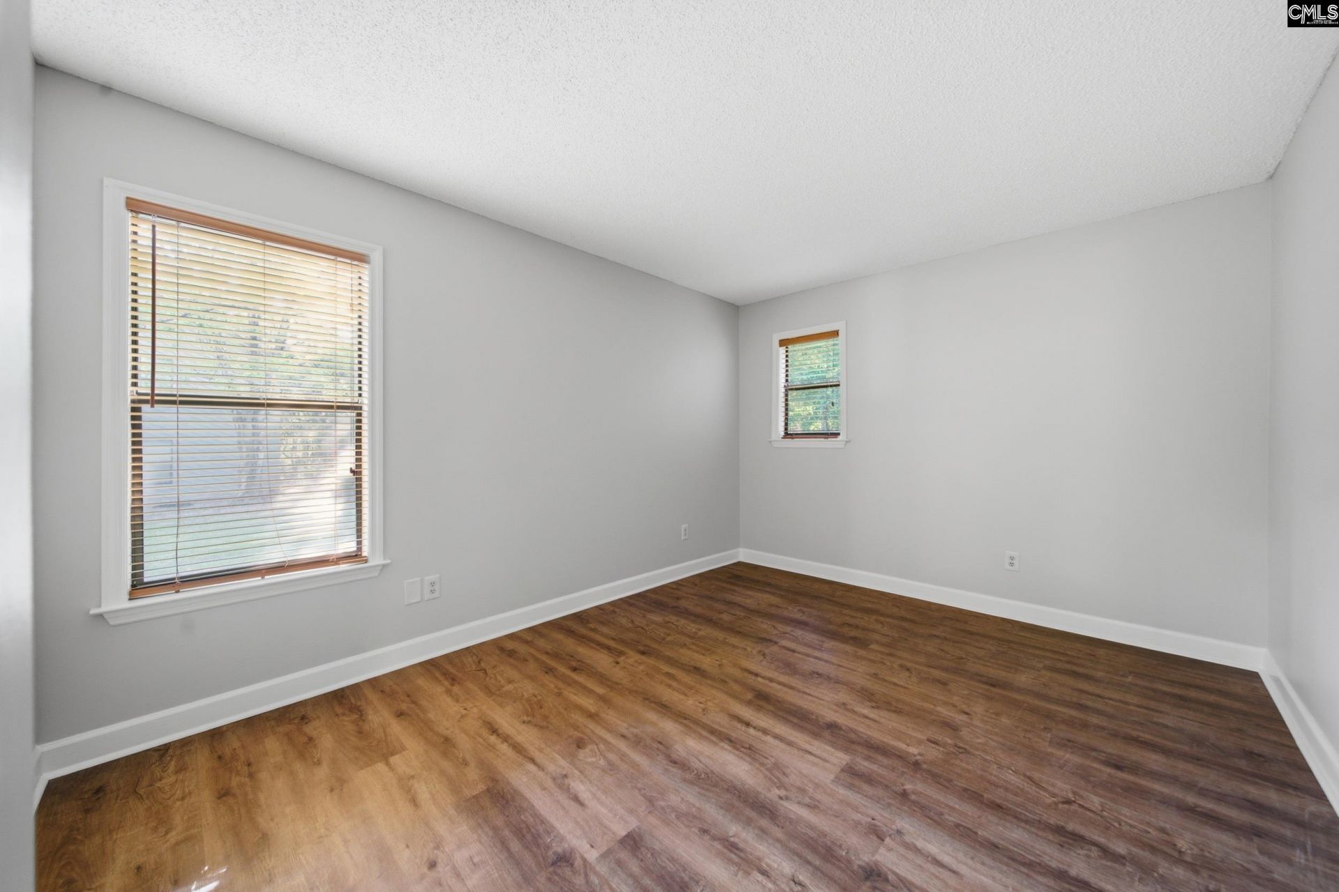 448 Deerwood Street Photo 15