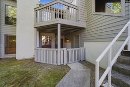 448 Deerwood Street photo 4