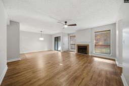 448 Deerwood Street photo 4