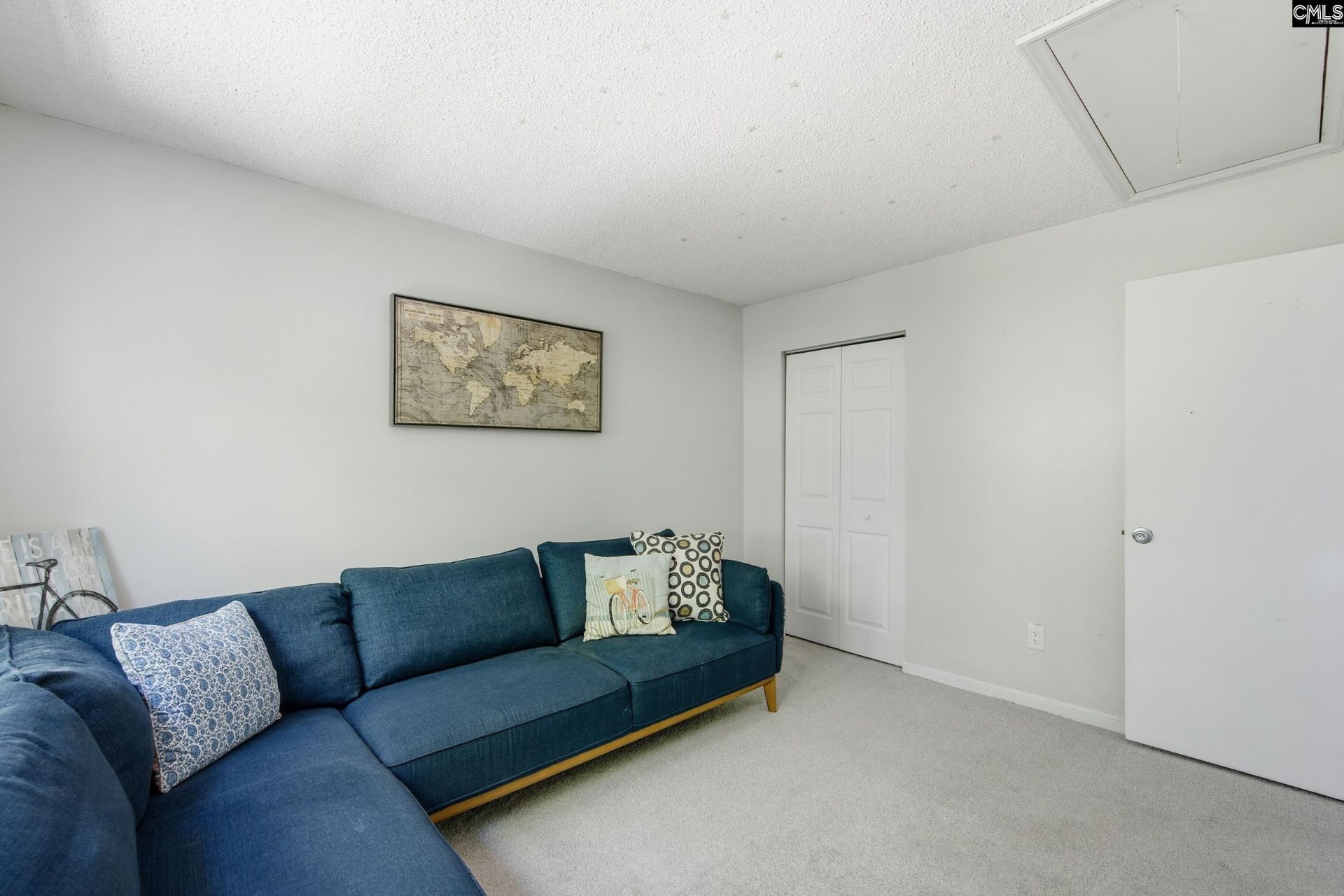 125 Silkworth Place Photo 32