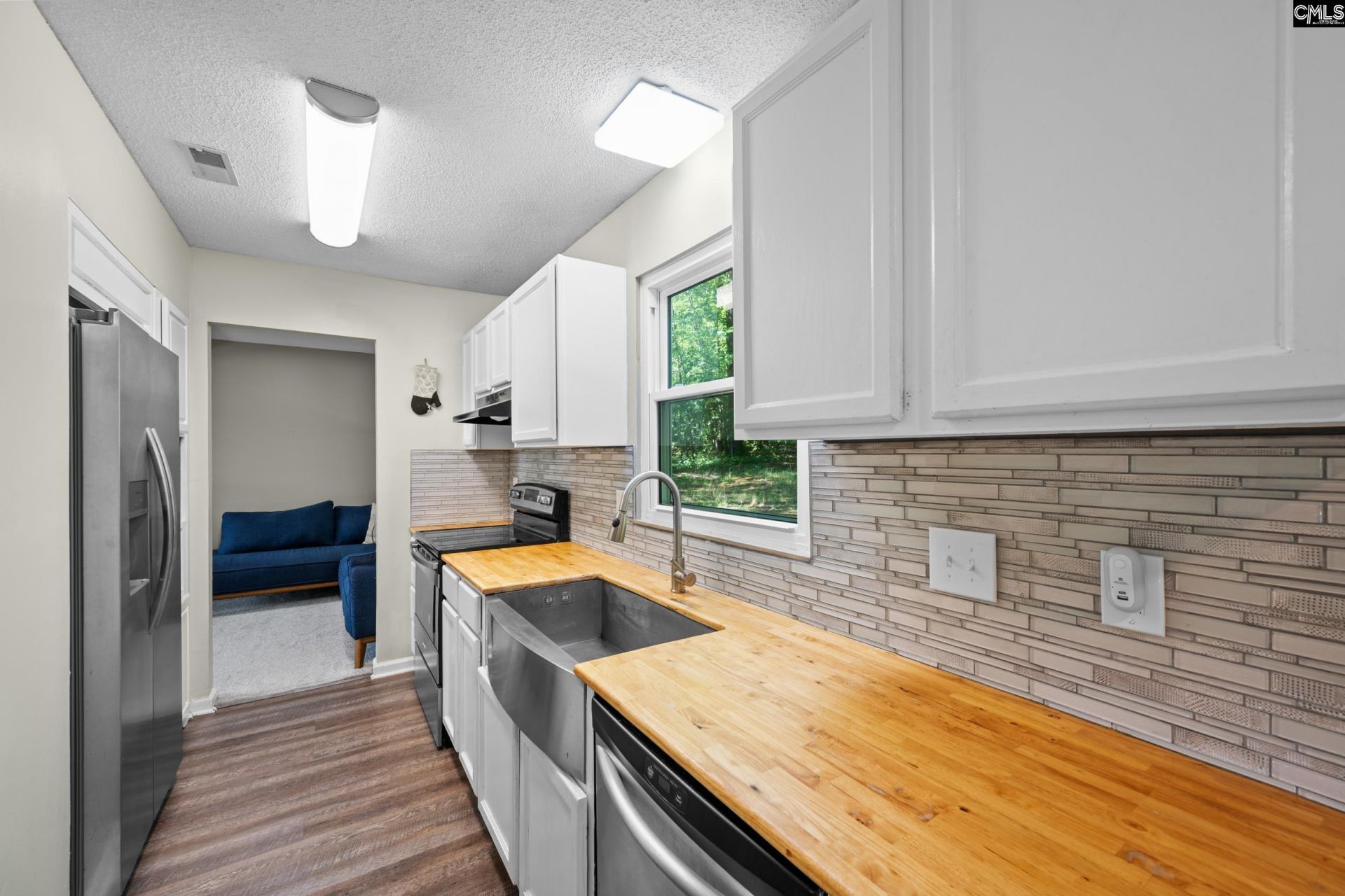 125 Silkworth Place Photo 9