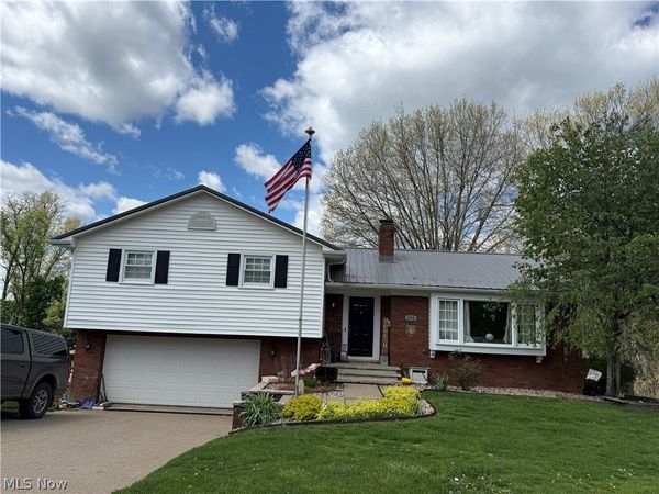 104 Orchard Drive , St Clairsville, OH 43950