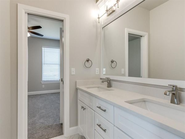 2915 Ridgecrest Drive, Purcell, OK 73080