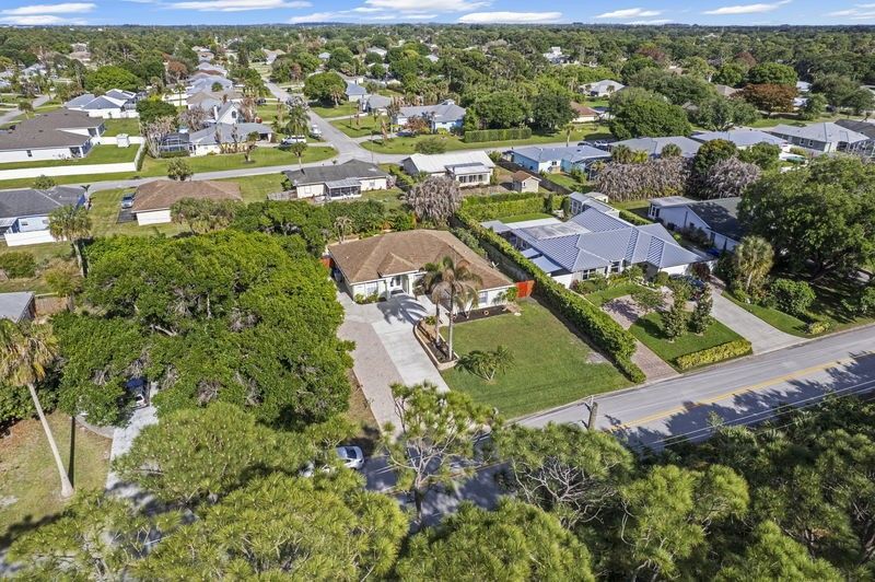 1746 Highland Drive Sw, Vero Beach, FL 32962 Photo