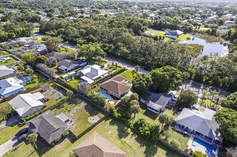 1746 Highland Drive Sw, Vero Beach, FL 32962 Photo