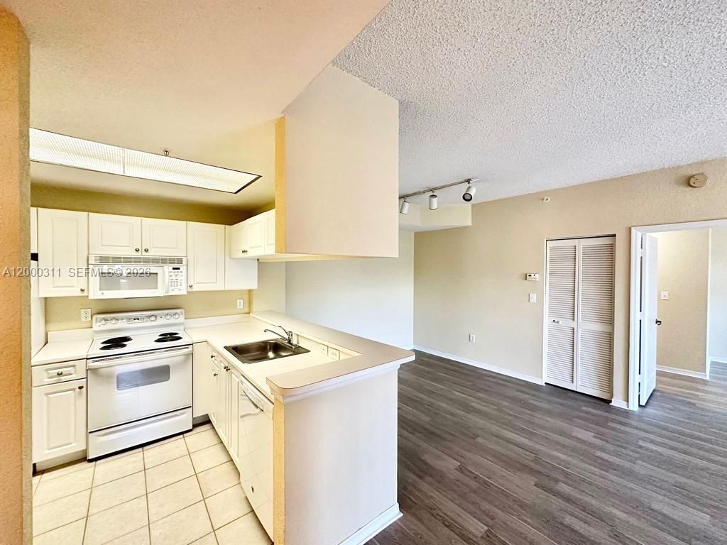 2812 Grande Pkwy , Unit 302, Palm Beach Gardens, FL 33410 Photo
