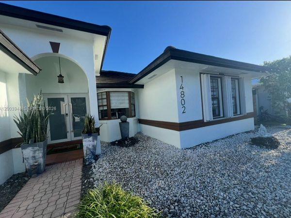 14802 SW 176th Ter, Miami, FL 33187