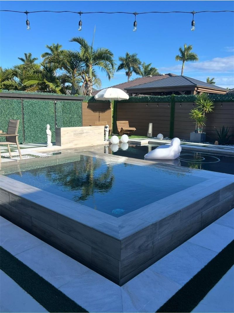 14802 SW 176th Ter, Miami, FL 33187 Photo