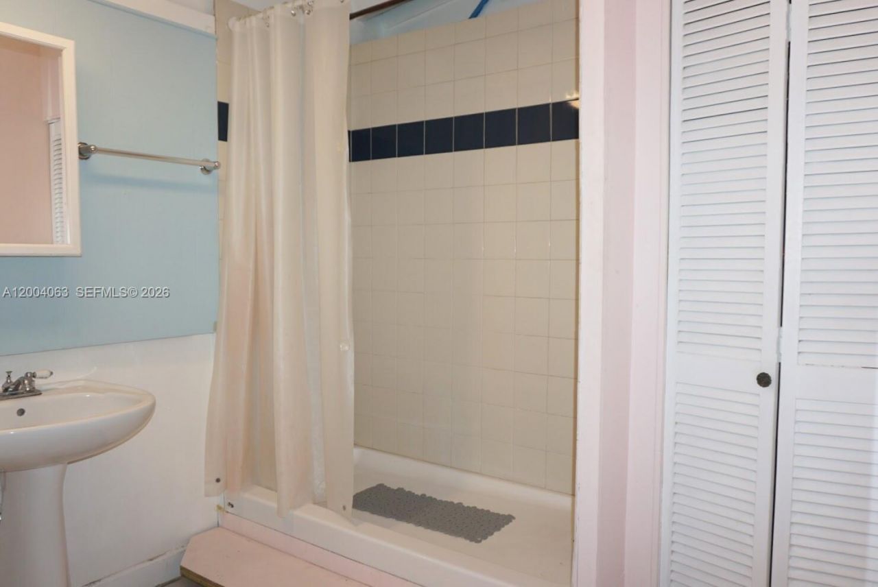 229 2nd Rd , Key Largo, FL 33037 Photo