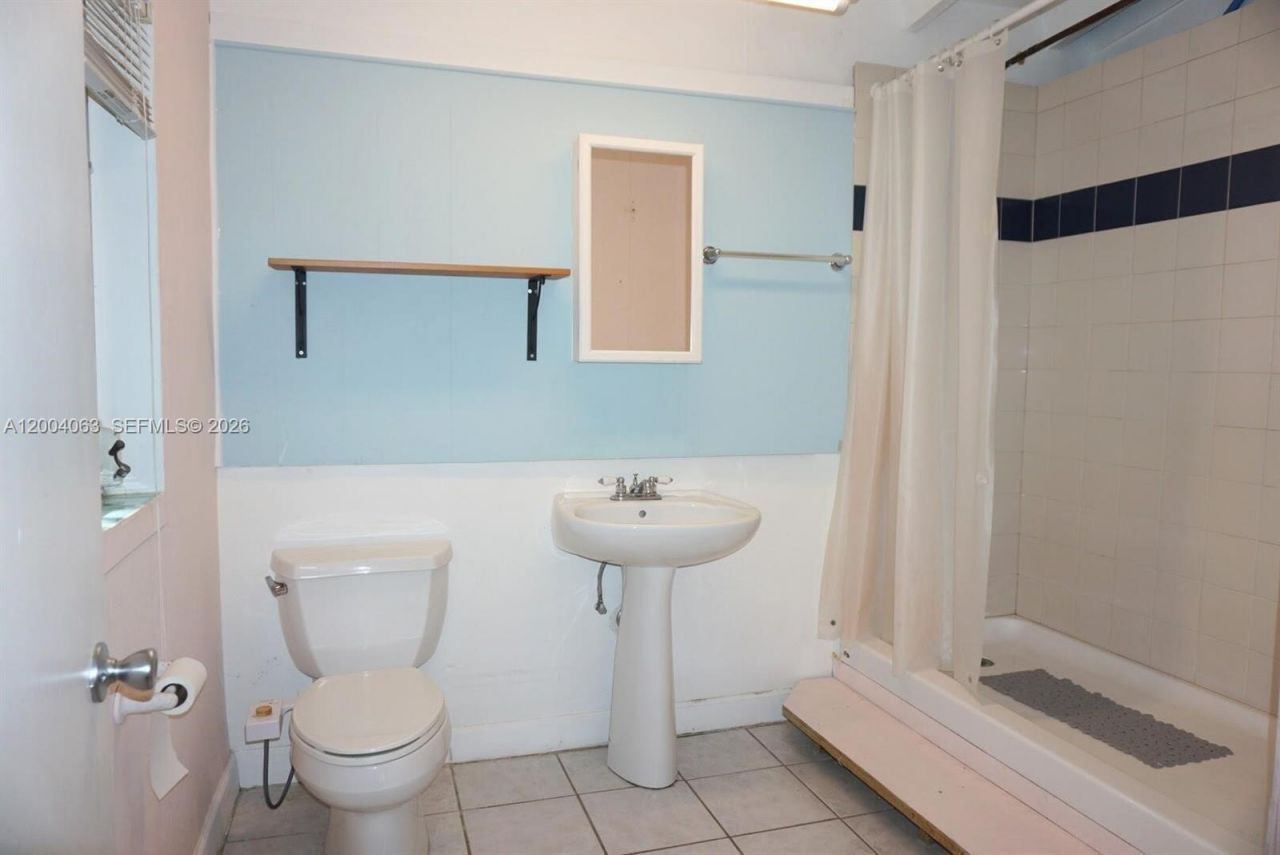 229 2nd Rd , Key Largo, FL 33037 Photo