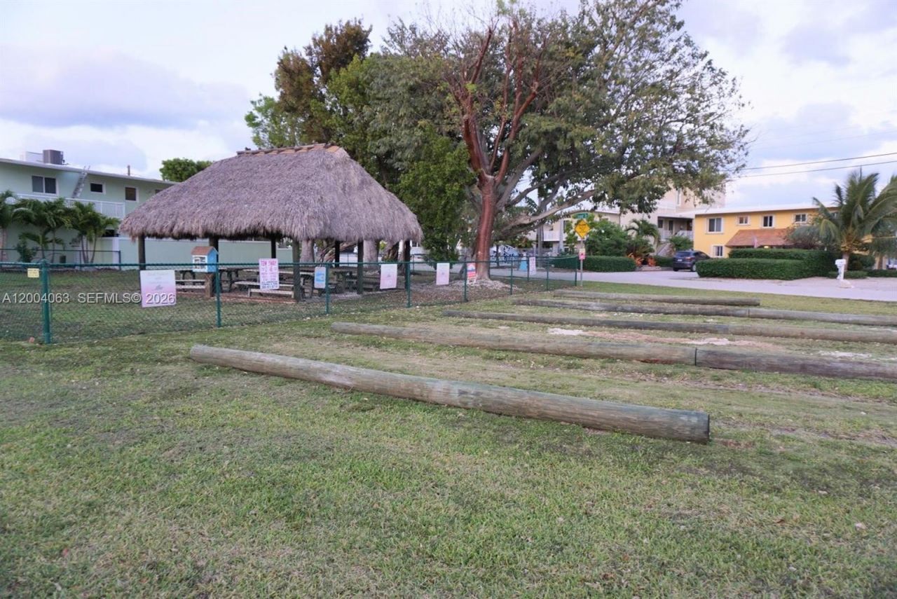 229 2nd Rd , Key Largo, FL 33037 Photo