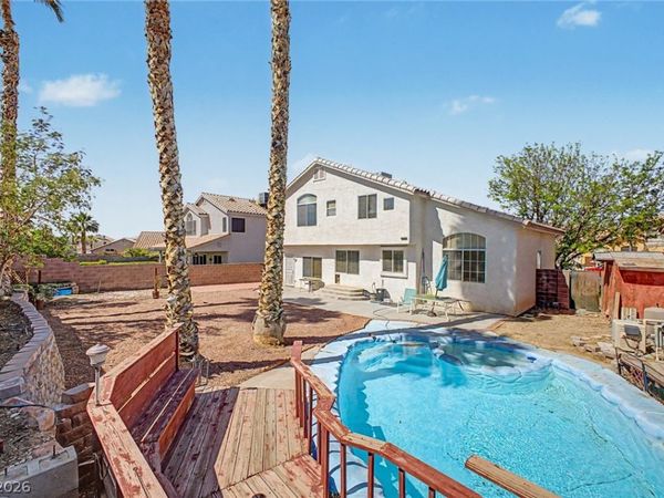 1452 Red Apple Court , Las Vegas, NV 89142