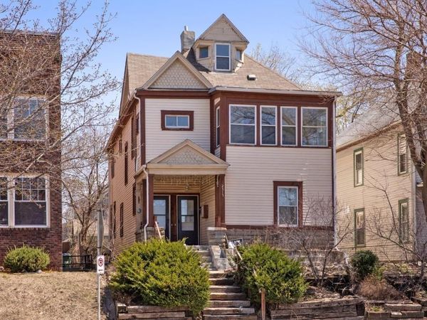 2515 Lyndale Avenue S, Unit 3, Minneapolis, MN 55405