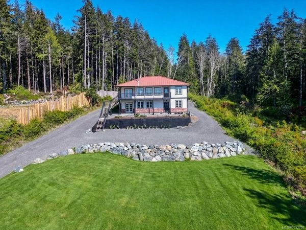 2735 Woodhaven Rd , Sooke, BC V9Z 1G6