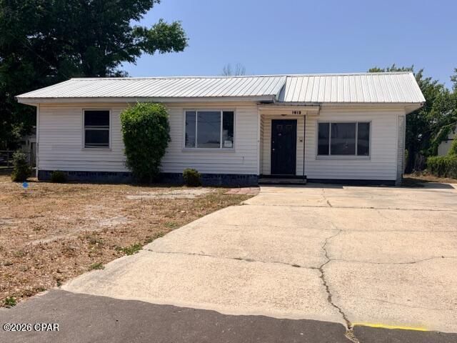 1613 Arthur Avenue, Panama City, FL 32405 Main Photo