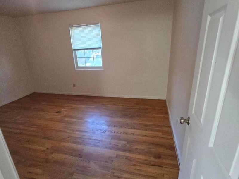 497 E Oakland Avenue, Columbus, OH 43202 Photo 10