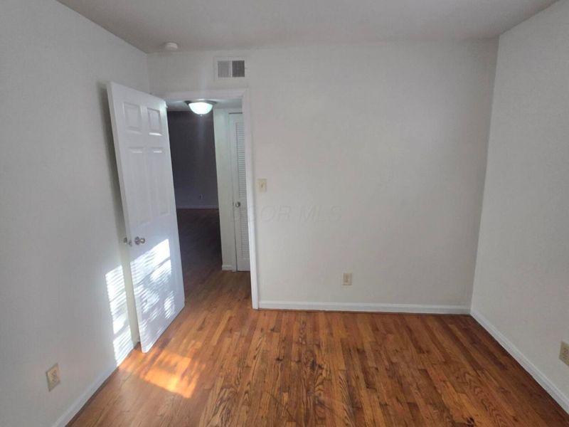 497 E Oakland Avenue, Columbus, OH 43202 Photo 15