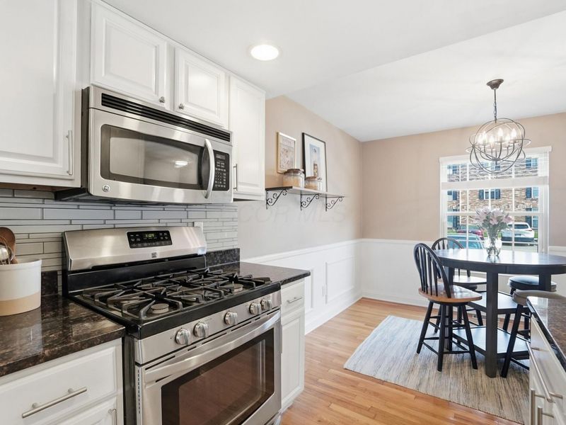 2565 Olde Hill Court S, Unit B, Columbus, OH 43221 Photo 20