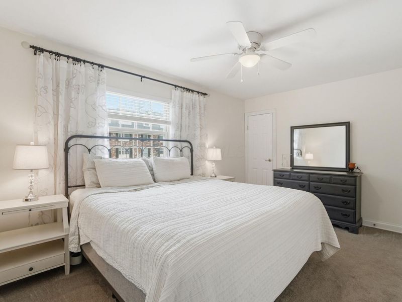 2565 Olde Hill Court S, Unit B, Columbus, OH 43221 Photo 27