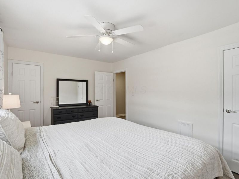 2565 Olde Hill Court S, Unit B, Columbus, OH 43221 Photo 28