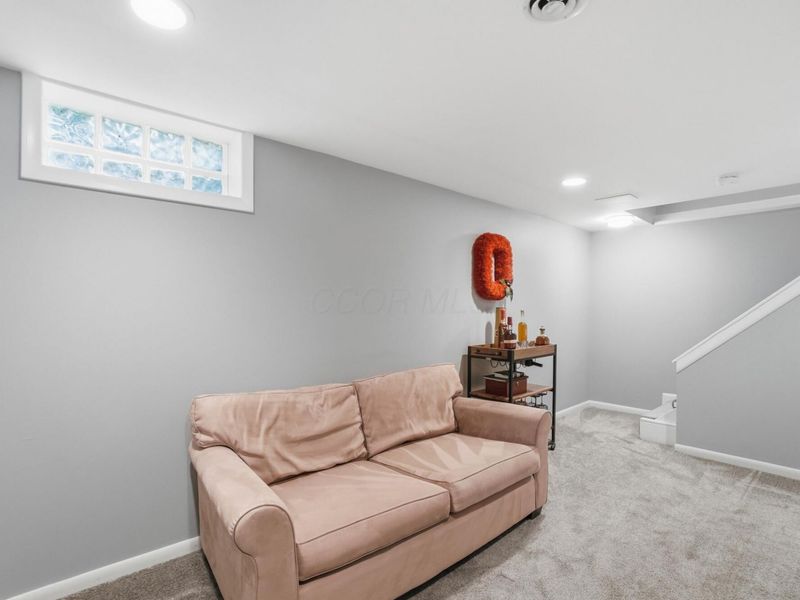 2565 Olde Hill Court S, Unit B, Columbus, OH 43221 Photo 39