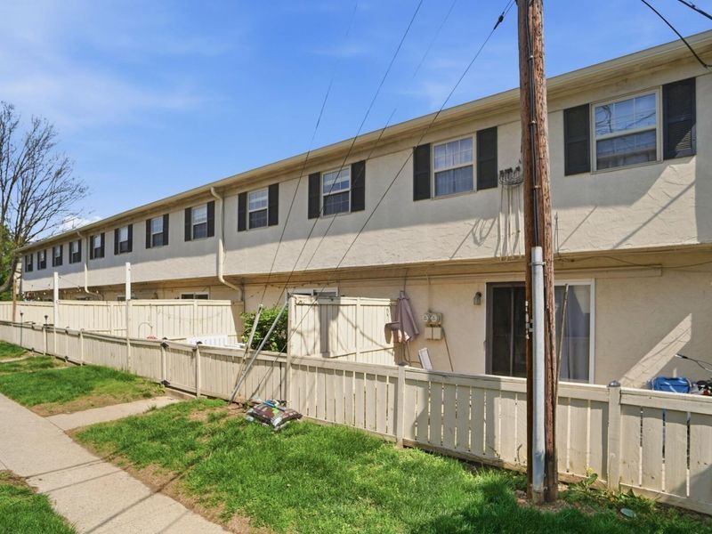 2565 Olde Hill Court S, Unit B, Columbus, OH 43221 Photo 50