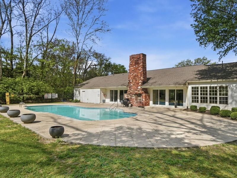 2565 Olde Hill Court S, Unit B, Columbus, OH 43221 Photo 54