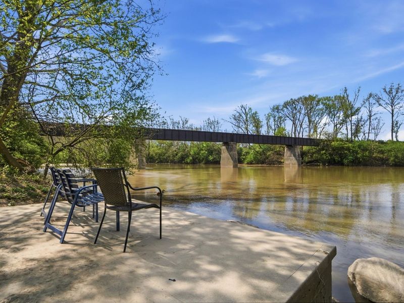 2565 Olde Hill Court S, Unit B, Columbus, OH 43221 Photo 56